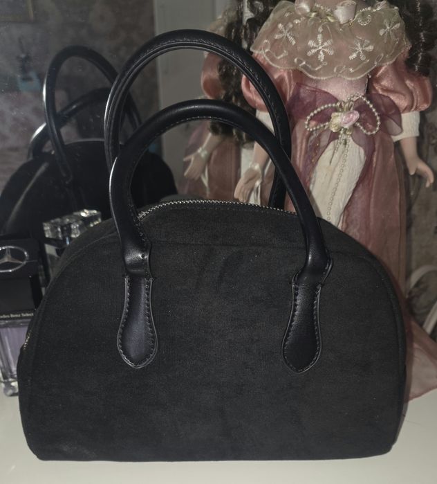 Продаётся сумка замшевая