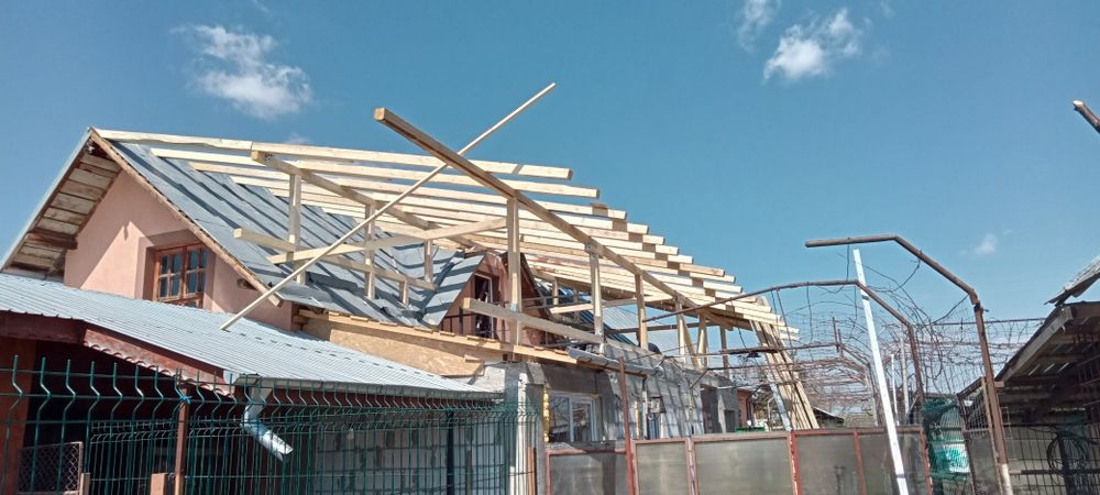 Montaj țiglă metalică țiglă ceramică, dulgherie, Mansardari reparatii