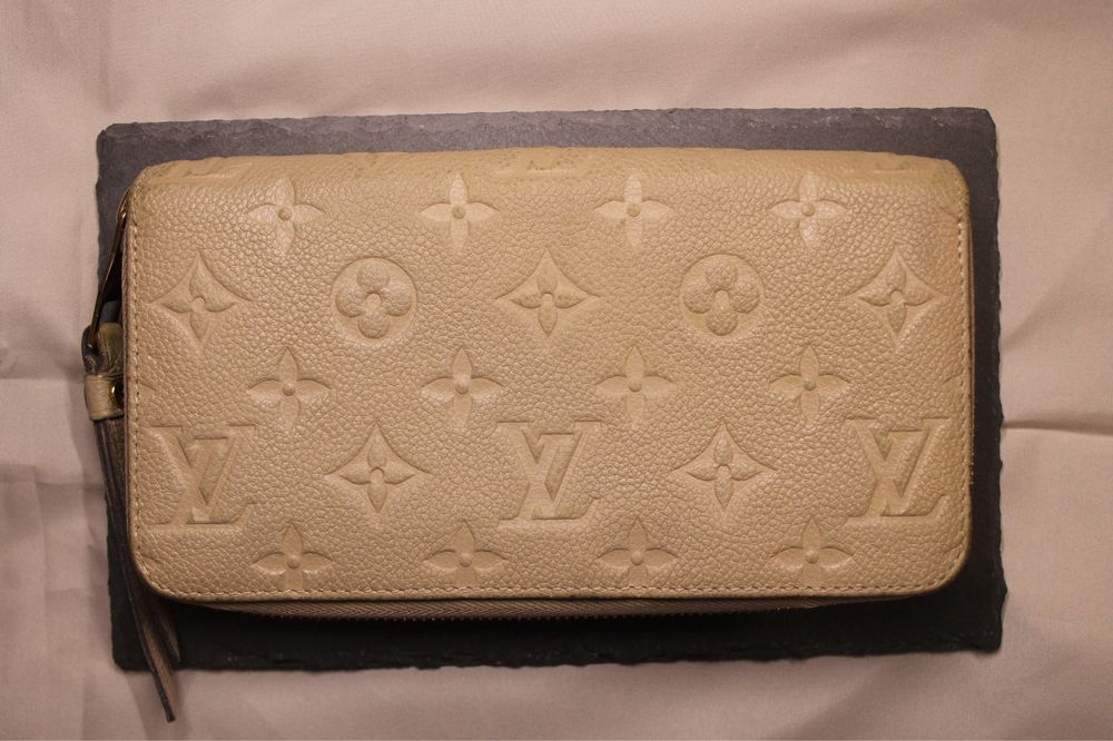Кошелек Fendi Louis Vuitton Maison Boinet Marc Jacobs