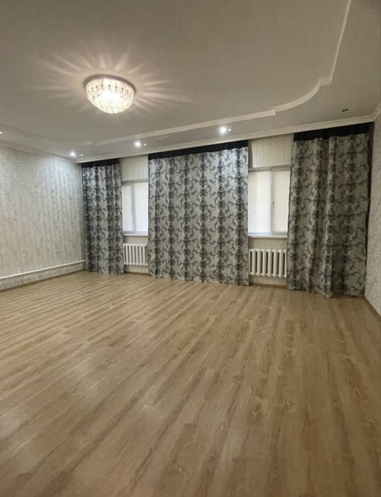 Еркинкала 1 ден 2013ж салынган үй сатылады