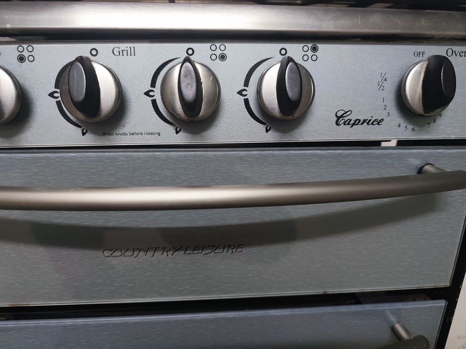 готварска печка за каравана/кемпер на газ в префектно състояние