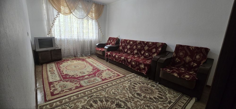 Сдаётся 2х ком квартира на 2 этаже,ор: Гулливер