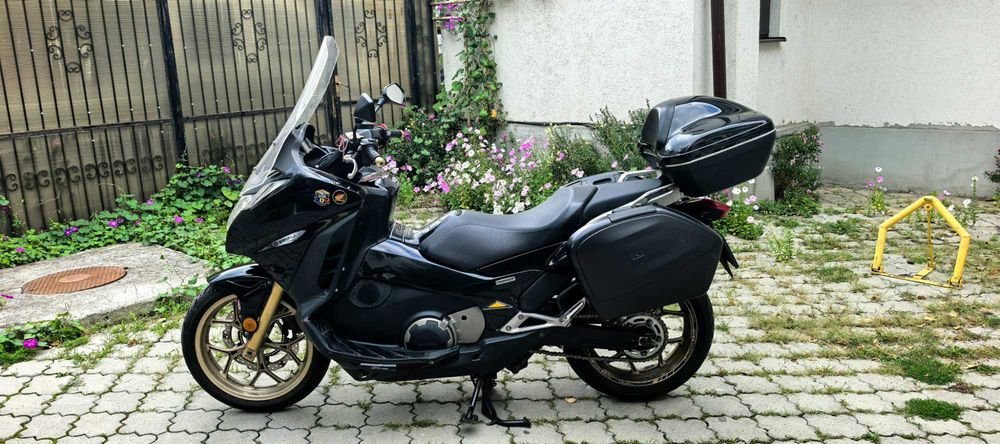 Honda Integra - Honda NC750D