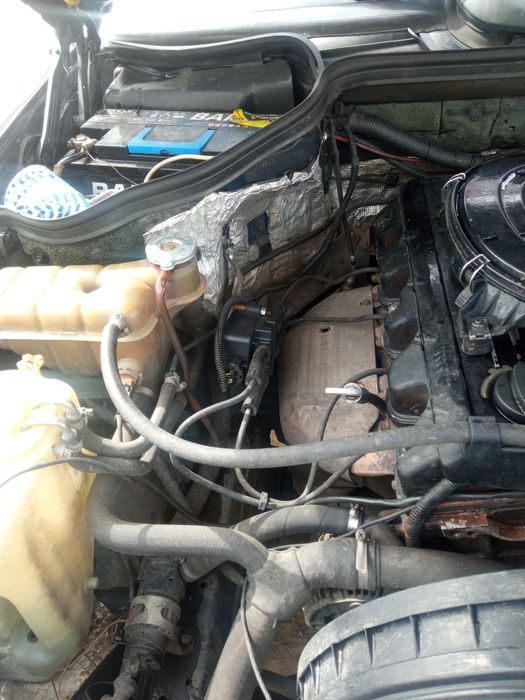 Продам Мерседес 124