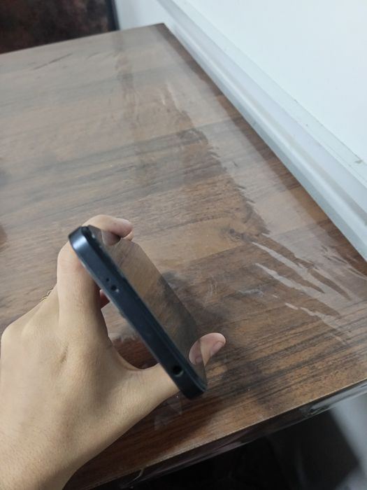 Redmi 12 pro sotiladi.