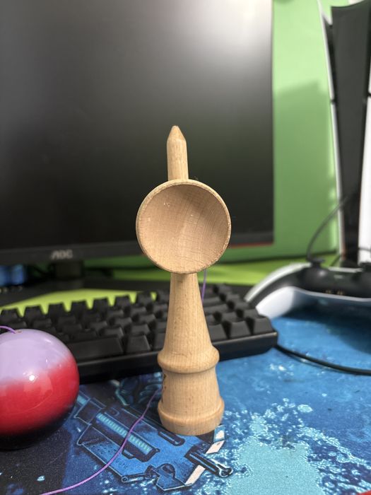 Vand Kendama X ( putin jucata )