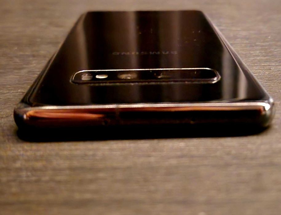 Samsung Galaxy S10 128gb Dual Sim/Sd Slot + Case