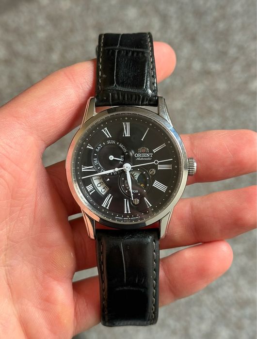 Часовник Orient RA-AK0010B