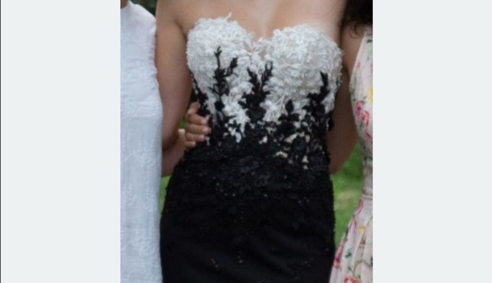 Рокля за абитуриентски бал