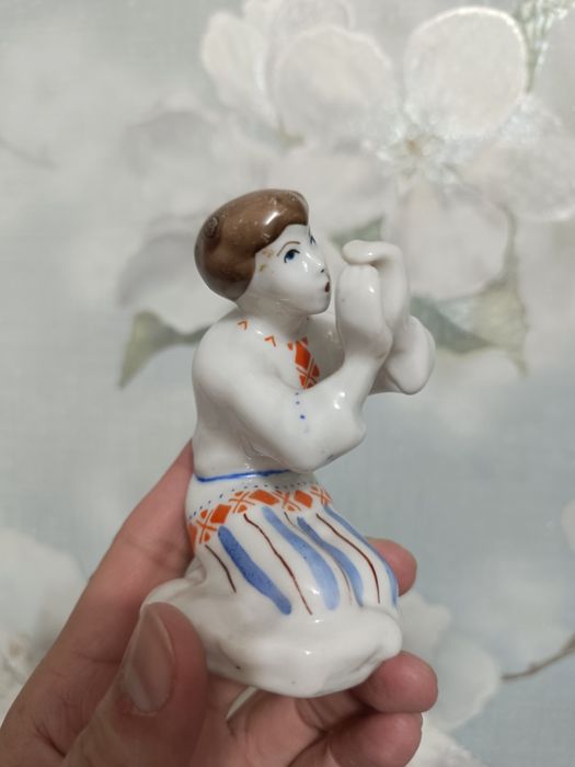 Статуэтки фарфоровые СССР.