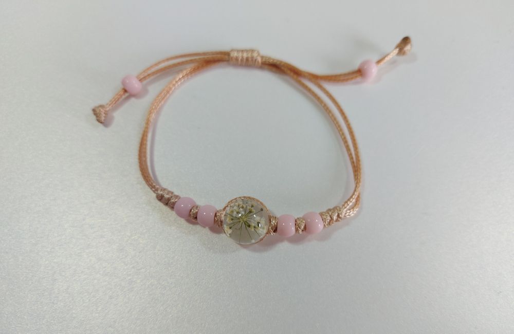 Бижута от епоксидна смола c 18 каратово златно покритие