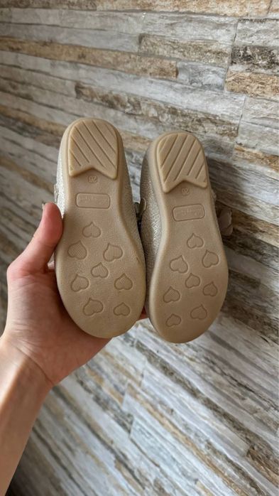 Туфли для девочки