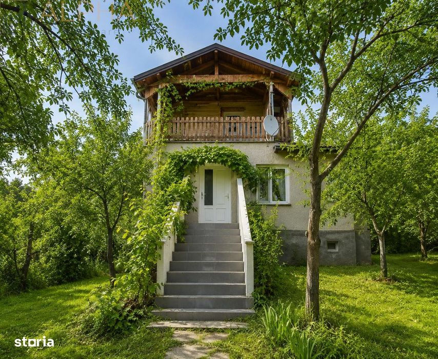 Casa Cu Teren Generos In Herina, Bn – Oportunitate De Investitie Turis