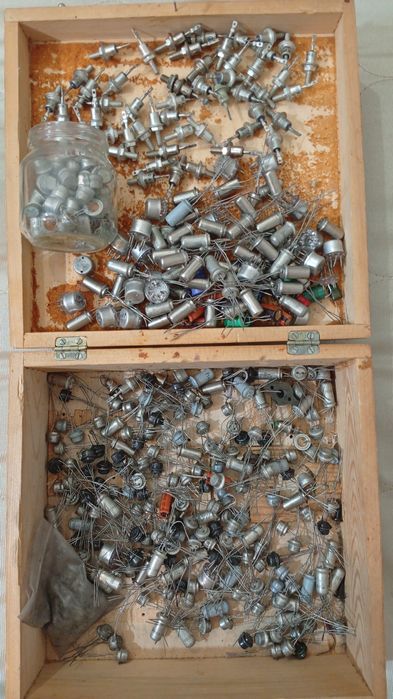 Транзисторы и диоды СССР