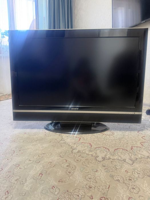 Продам телевизор в отличном состоянии.