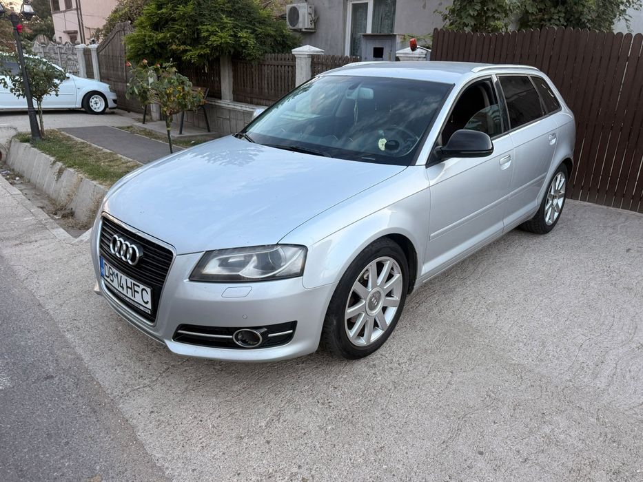 Vand Audi A3/2013  1.6 Automat Dsg Proprietar  Lumini  Led  Clima  4990€