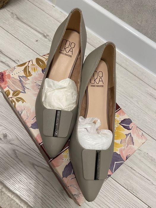 Продам женские туфли