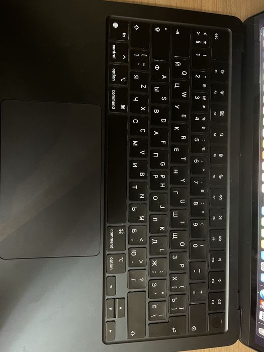 Мак бук айр чип м2