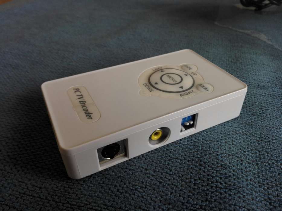 PC to TV Converter - ITV 900