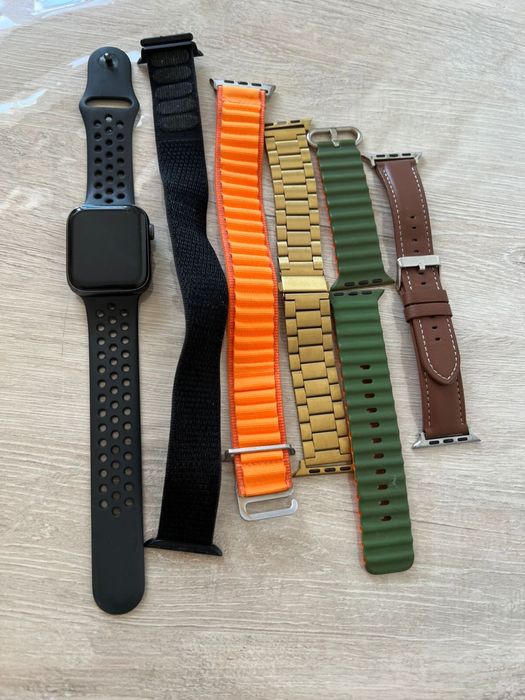 Продам apple watch Se