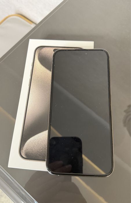 Iphone 15 pro max 256g