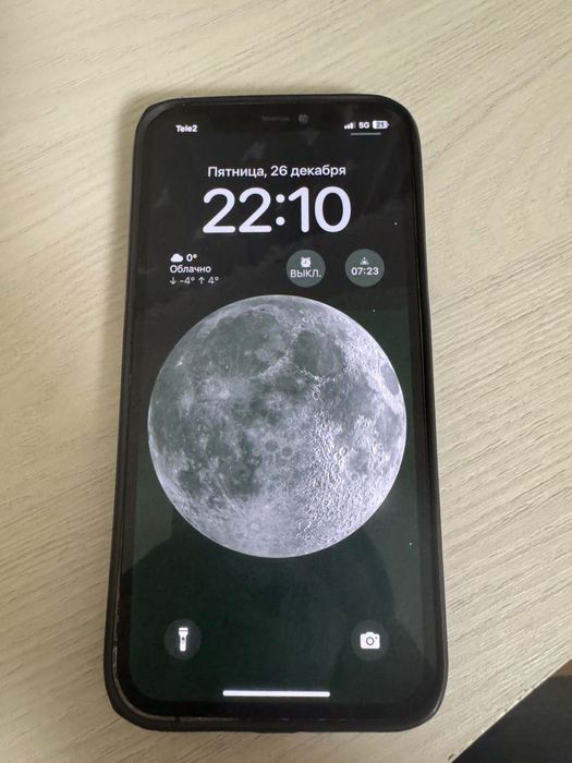 продам айфон 12про память 256