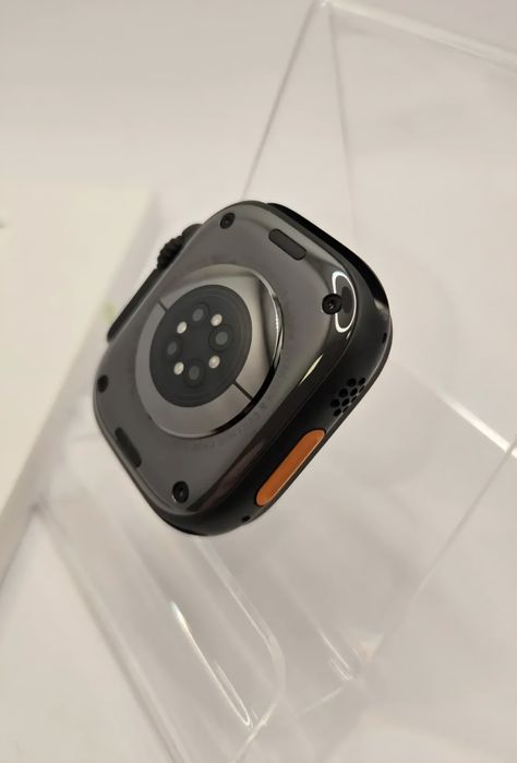Apple Watch Ultra 2 / Black / Black Ocean Band / DeluxGSM