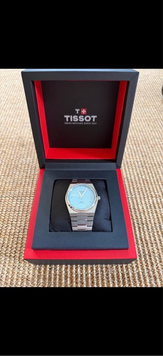 Срочно продается новые часы Tissot PRX Powermatic 80 Ice Blue 40mm