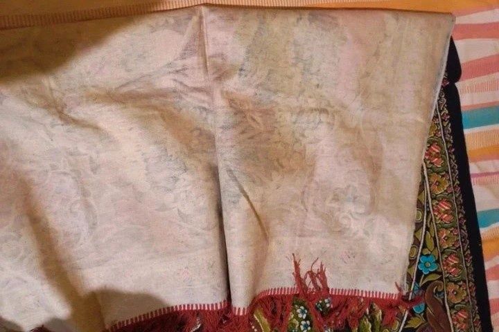 Carpeta de perete cu motiv natura,cu peste 50 ani vechime