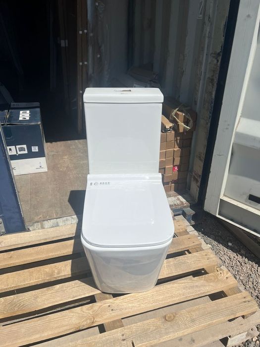 Продам унитазы монолитные