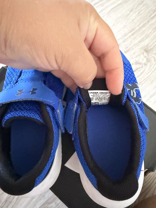 Adidasi baieti under armour nr 25