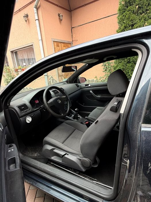 VOLKSWAGEN Golf 2005 — imagine 2