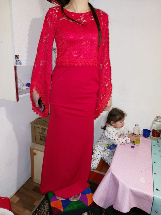 Платья вечерняя новая