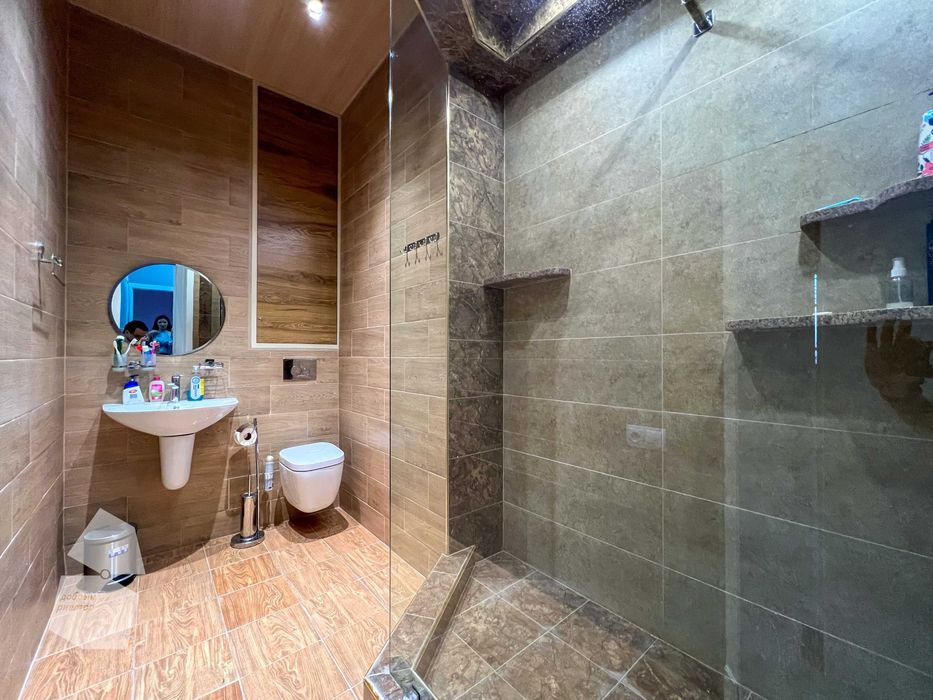 (Добрый) ЖК White House, 115 м², 4 комнаты 2 этажная, Звездная