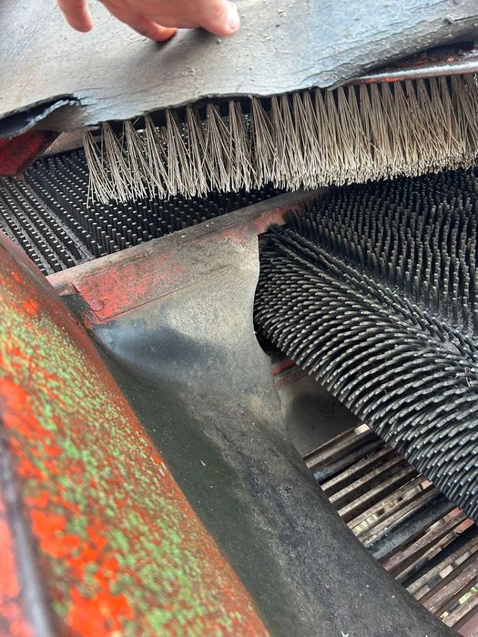 Masina,combina,recoltat,scos cartofi Grimme HL750 cu hidromotor perie