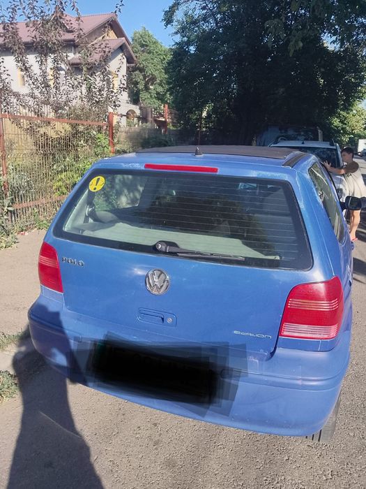Vând vw polo 2001