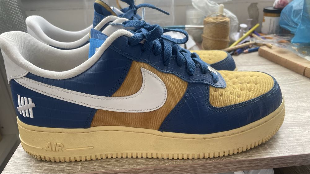 Sneakers Airforce 1 Undefeated colab