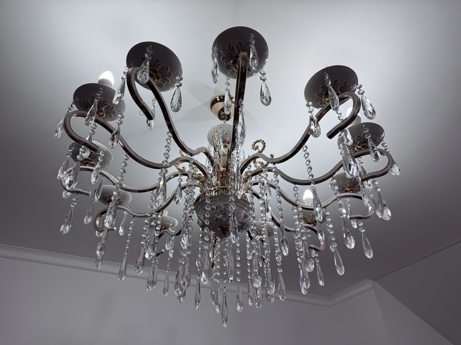 Люстра большая и маленькая