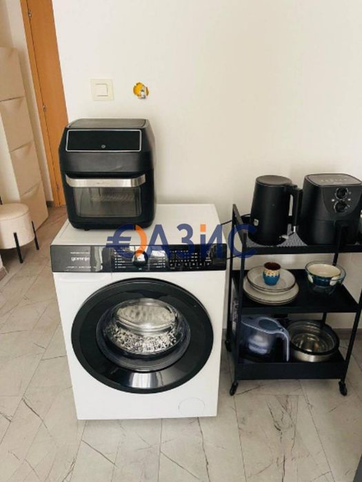 Продава се Едностаен апартамент в к.к. Слънчев бряг - 34 кв.м за 990 €/кв.м - Снимка #8