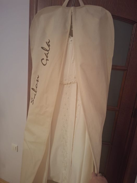 rochie de mireasa