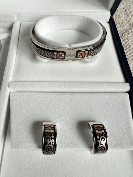 НОВЫЙ Комплект Frey Wille