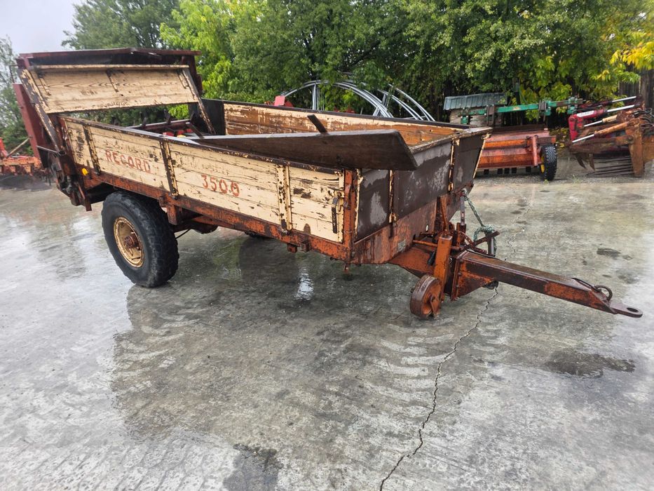 Mig de gunoi, remorca de bălegar cu tracțiune Record 3.5 tone