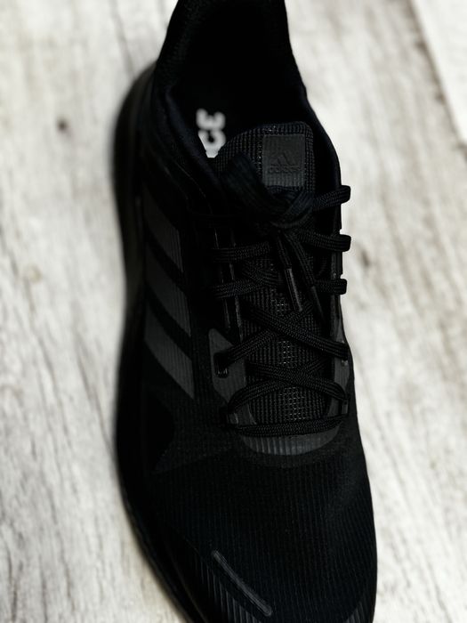 Продам кросовки Adidas  Boost 49 размер оригинал.