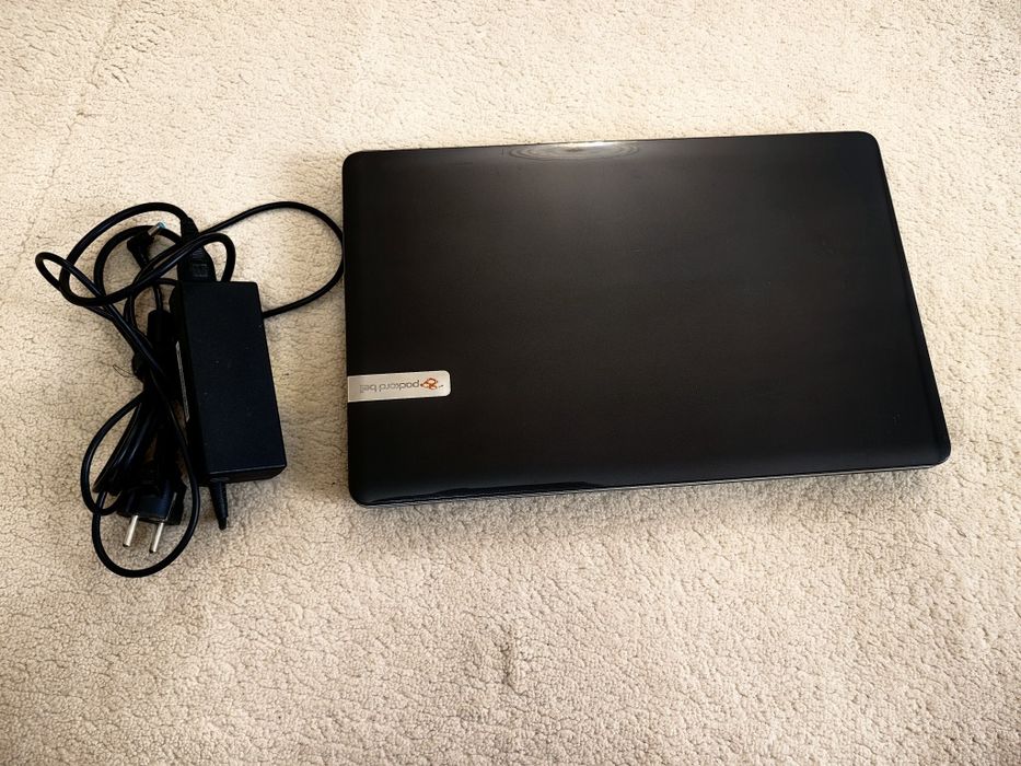 * Ноутбук тап таза *