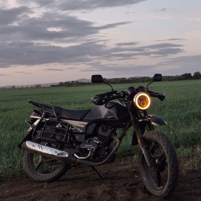 Продам Suzuki gsx 200