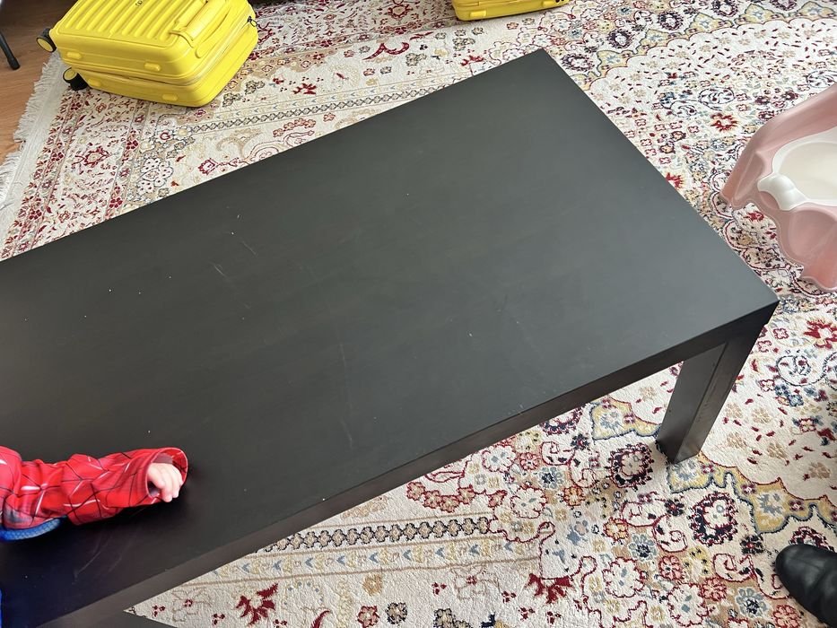 Журнальный столик