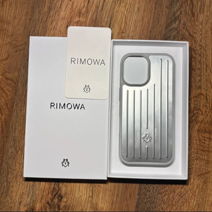 Rimowa HUSA [orice model]