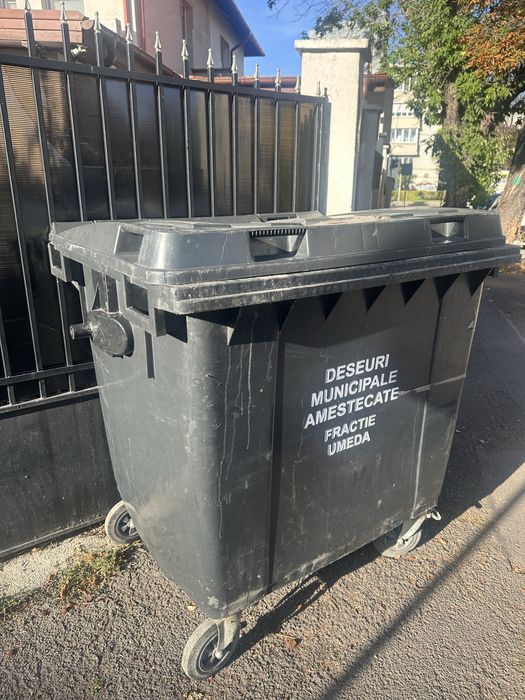 Pubela/ tomberon gunoi 1.100 litri