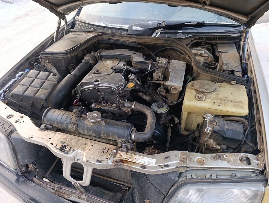 Разбор Мерседес W202 C180