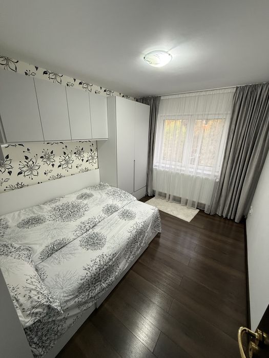 Apartament 3 camere 75mp2